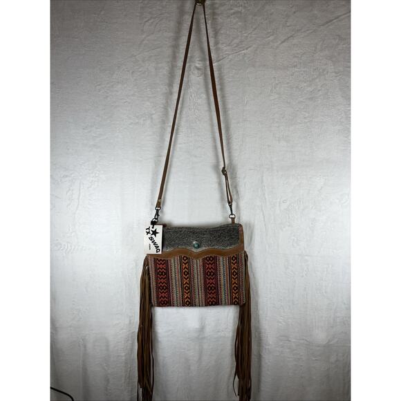 Myra Bag Laces of Color Medium Crossbody Bag Leather Cowhide Southwestern M-3975 - Picture 2 of 12